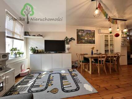 Piętro kamienicy 2mieszkania za 470 tyś zł