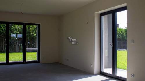 Dom bliźniak 5 pok.z garażem, 5ar działka- Kostrze