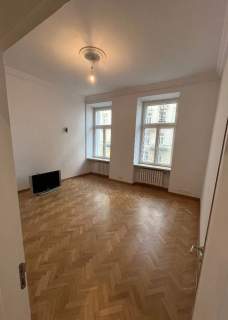 Wyjątkowa Przestrzeń w Prestiżowej Lokalizacji