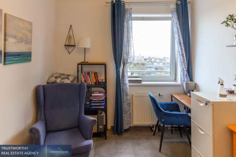 Dwa pokoje 49,3m2, loggia, rejon Krowodrza Górka