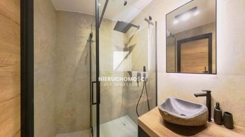 Apartament z widokiem na rzekę w Dziwnowie, balkon