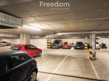 Miejsce parkingowe w garażu podziemnym, Białołęka