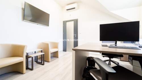 Lokal / biurowy / usługowy / 125 m2
