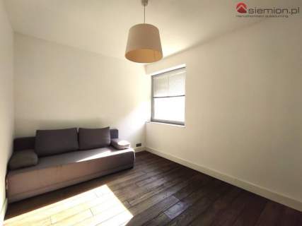 3-pokojowy apartament z ogródkiem i miejscem posto
