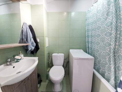 Słoneczna kawalerka Tysiąclecie, 30m2, oddzielna kuchnia.