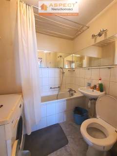  2 pok. 46 m2 6 piętro winda centrum piękny widok 