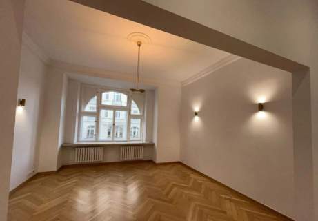 Wyjątkowa Przestrzeń w Prestiżowej Lokalizacji