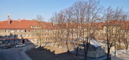 Przestronne mieszkanie w ładnej kamienicy, tanie w utrzymaniu