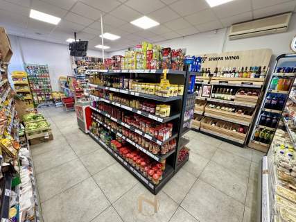 Obiekt na sprzedaż, 210 m2, Kłodawa