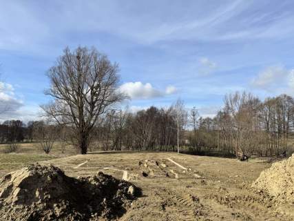 Duża działka budowlano-usługowa w Rębiechowie 