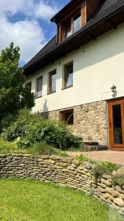 Stylowa posiadłość w Ustrzykach Dolnych