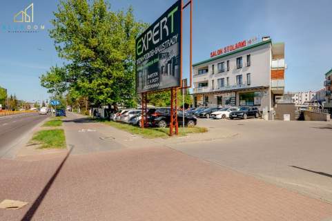Nowoczesny lokal Hetmańska z garażem 