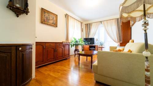 2pok 50m2 Prądnik Czerwony z 2 balkonami i garażem
