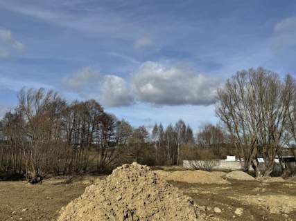 Duża działka budowlano-usługowa w Rębiechowie 