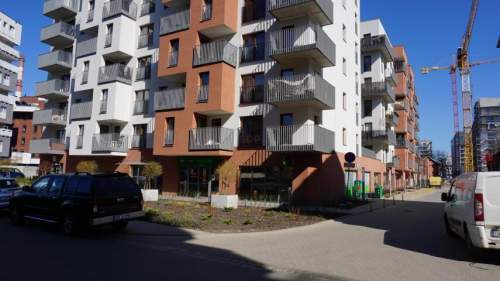 50 m2, witryna, wejście z ulicy do wykończenia