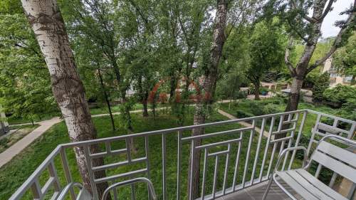 Klimatyczne na Starej Saskiej Kępie czynsz w cenie