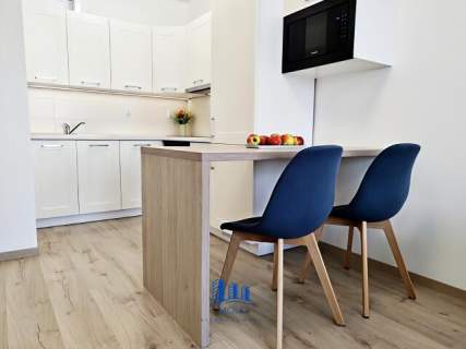 2-pokojowy apartament z balkonem 800m od morza