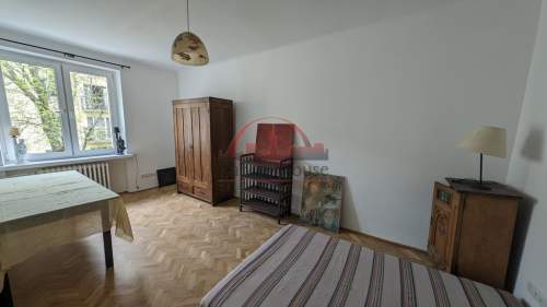 Klimatyczne na Starej Saskiej Kępie czynsz w cenie