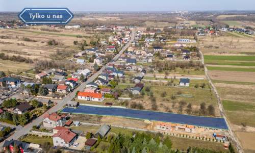Jaskrów, duża działka z drewnianym domem