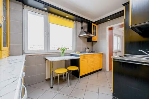 Centrum 48 m2, os. Piaski