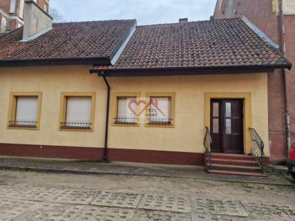 JEZIORANY - BUDYNEK MIESZKALNY 150 M2 Z MOZLIWOŚCI
