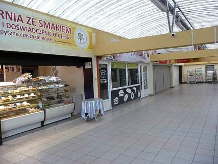 DWA NIEZALEŻNE, sąsiadujące lokale.