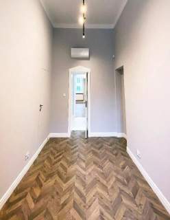 Nieruchomość komercyjna do wynajęcia, 130 m2, Warszawa