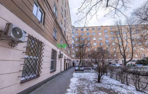 Przestronne 2 pokoje po remoncie w centrum