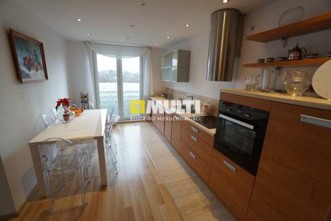 Piękny apartament - 3 łazienki, taras, garaż