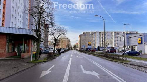 Wynajmę Lokal usługowy obok Lidl i Biedronka.