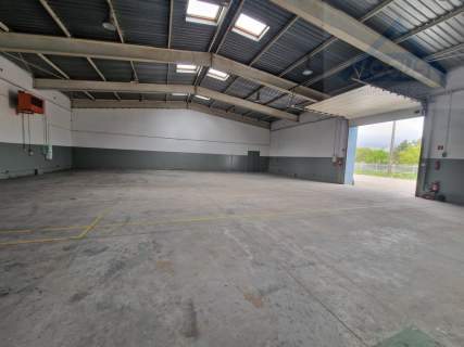 Hala 450 m2 wynajem obok trasy A2 w Koniku Nowym