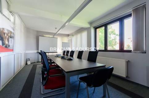 Biuro do wynajęcia, 350 m2, Kraków