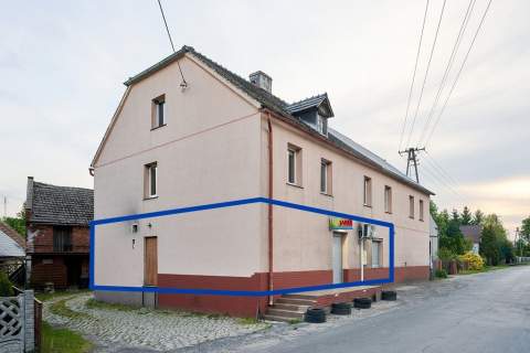 Działający lokal handlowo - usługowy, pow. 79,5 m