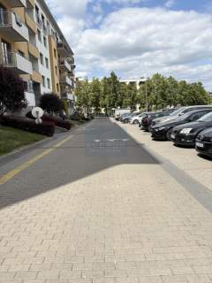 miejsce parkingowe w garażu podziemnym
