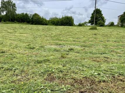 85 arów teren budowlany przy drodze krajowej 52