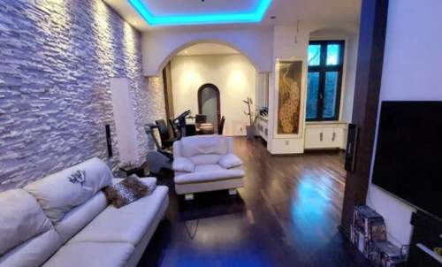 Kamienica 120 m2 4 pokoje 1. piętro balkon