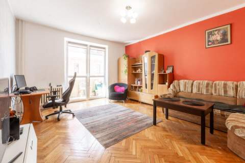 Kawalerka przy Rynku, os. kuchnia, balkon, piwnica