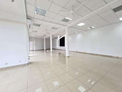 NA WYNAJEM PRZESTRONNY LOKAL USUGOWY, CENTRUM JASŁA, UL. 3-GO...