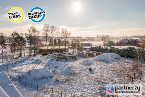 Piękna działka z rozpoczętą budową Bliźniaków 