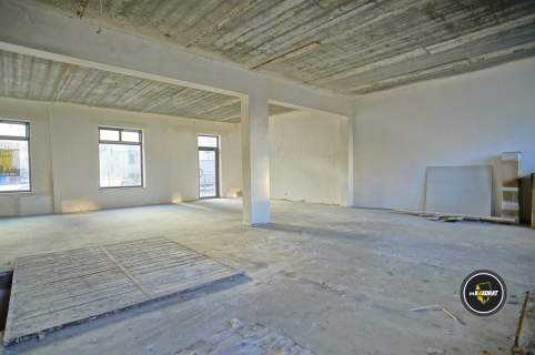 Nieruchomość komercyjna na sprzedaż, 137,7 m2, Ełk