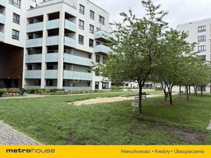 Nowoczesny lokal usługowy po remoncie -nowe Stegny