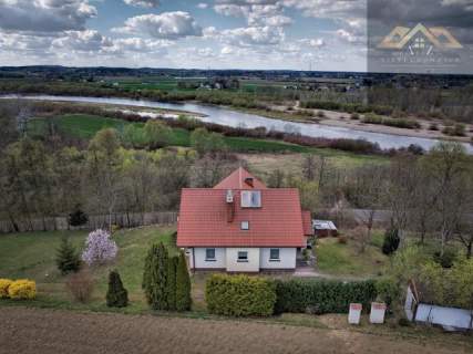 Dom z widokiem na Dunajec