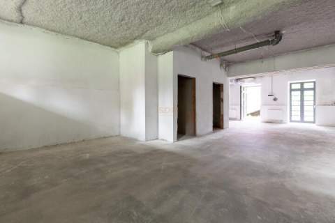 Plac Jana Pawła II lokal 66,71m2 do wykończenia