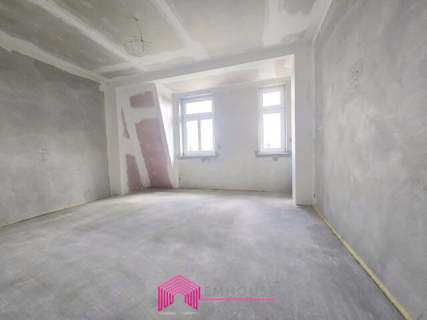 Wyjątkowy apartament z antresolą w zabytkowej willi