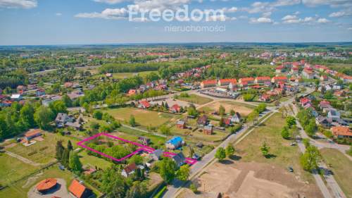 Działka nad Jeziorem Orzysz, przy plaży gminnej.