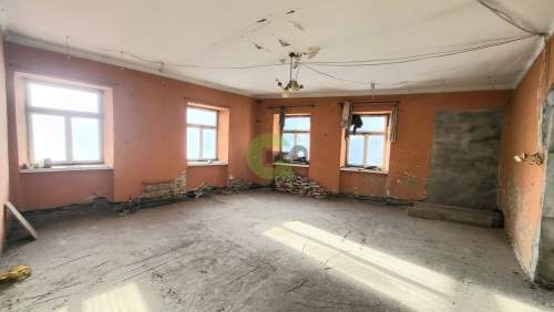 Podjasnogórska kamienica od zaraz