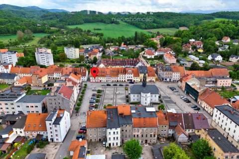 Lokal biurowy w centrum Wlenia