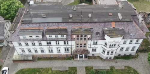 Kompleks budynków po szpitalu powiatowym
