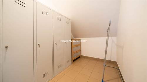 Budynek do produkcji i magazynowania - 170m2