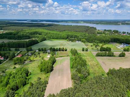 Działka 9800 m   550 m od Jeziora Sławskiego